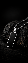 Collar Placa Negra para Hombre – Acero Inoxidable