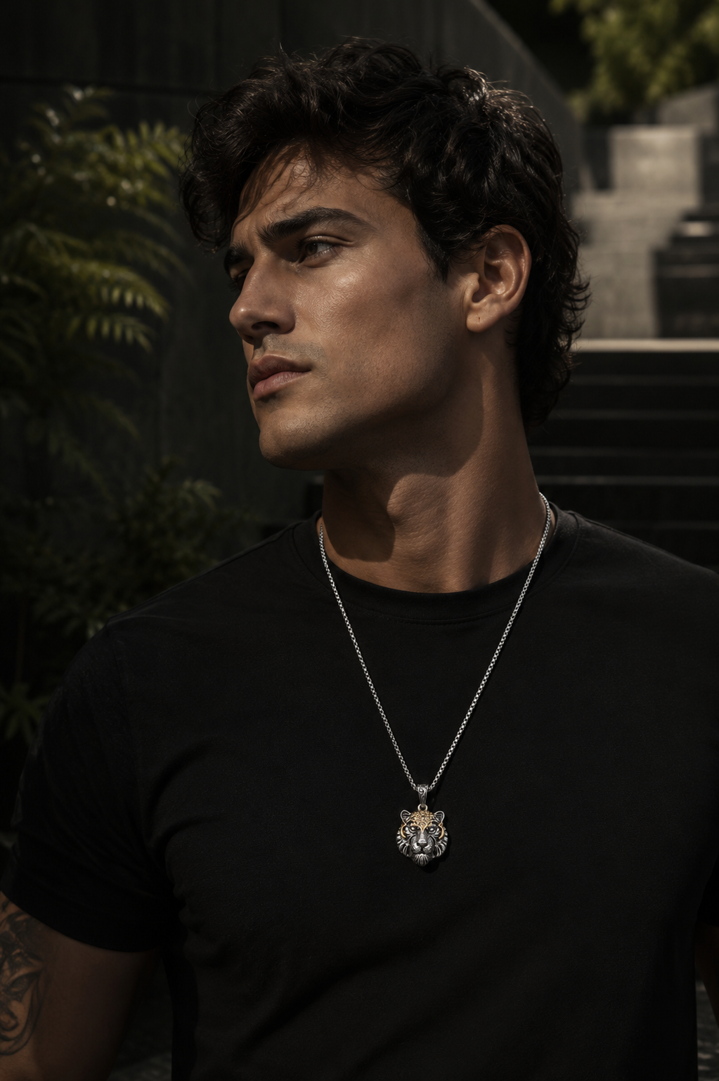 Collar Cabeza de Tigre Imperial en Acero Inoxidable para Hombre