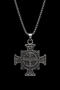 Collar Cruz de San Benito en Acero Inoxidable | Luno Shop